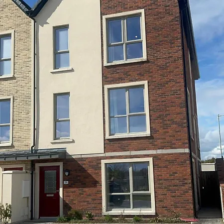 בית אירוח Bright